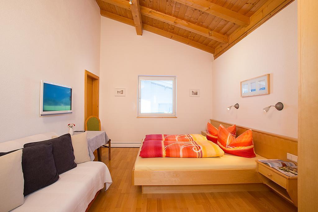Appartement Aqua Langenfeld Ruang foto